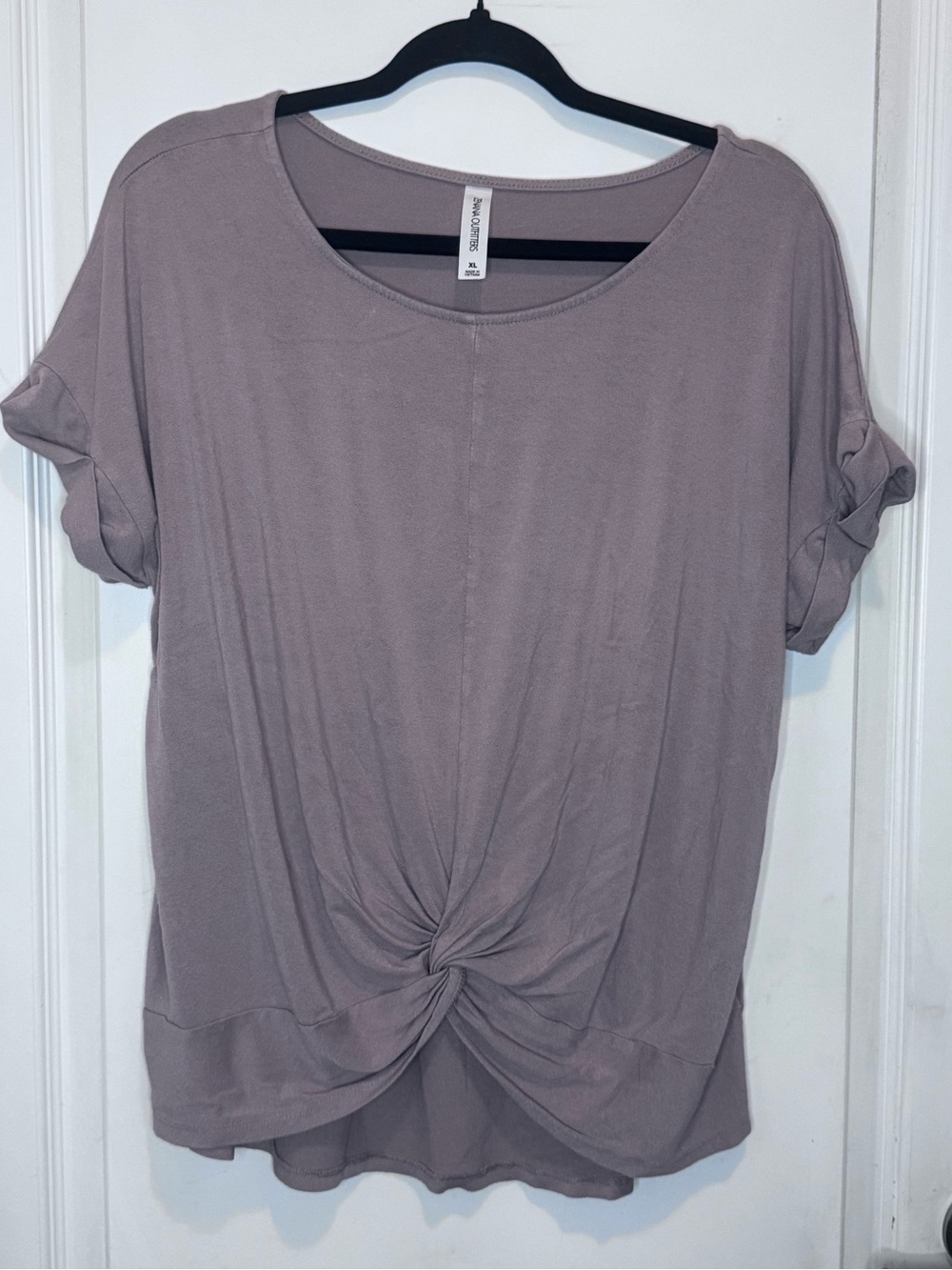 Zenana Outfitters Taupe Twist-Front Short Sleeve Tee